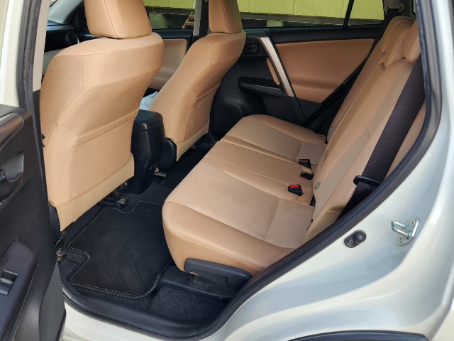 TOYOTA RAV-4 2018 Image 21