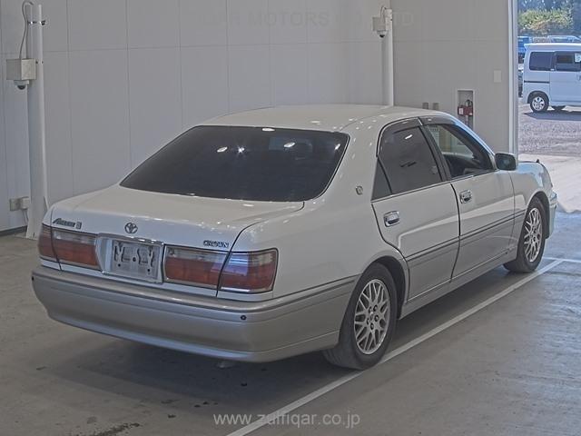 TOYOTA CROWN 1999 Image 2