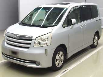 TOYOTA NOAH 2007 Image 1