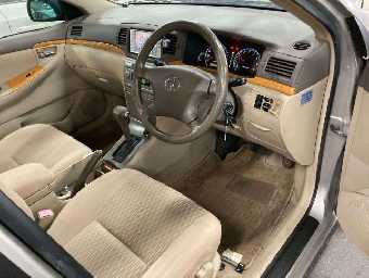 TOYOTA COROLLA 2004 Image 3