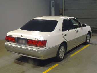 TOYOTA CROWN 2001 Image 2