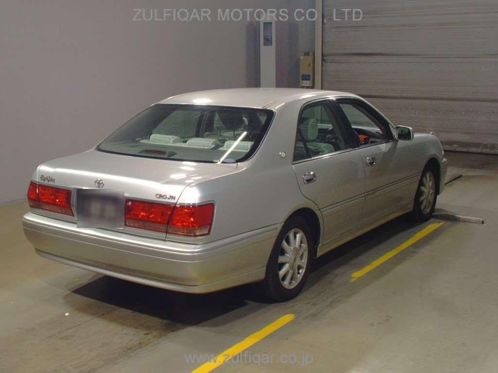 TOYOTA CROWN 2002 Image 2