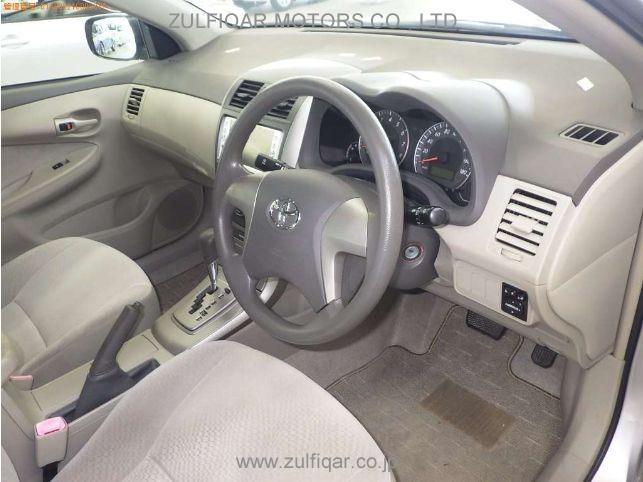 TOYOTA COROLLA AXIO 2011 Image 3