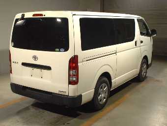 TOYOTA HIACE 2015 Image 2