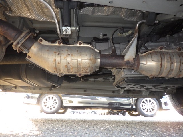 TOYOTA HIACE 2015 Image 20