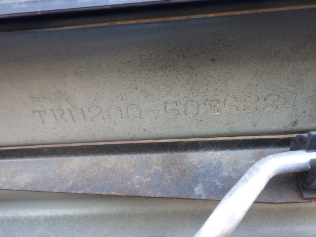 TOYOTA HIACE 2015 Image 25