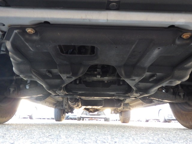 TOYOTA HIACE 2015 Image 29