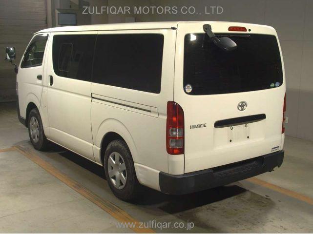 TOYOTA HIACE 2015 Image 4