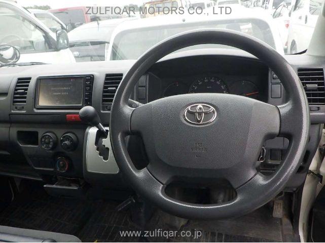 TOYOTA HIACE 2015 Image 6