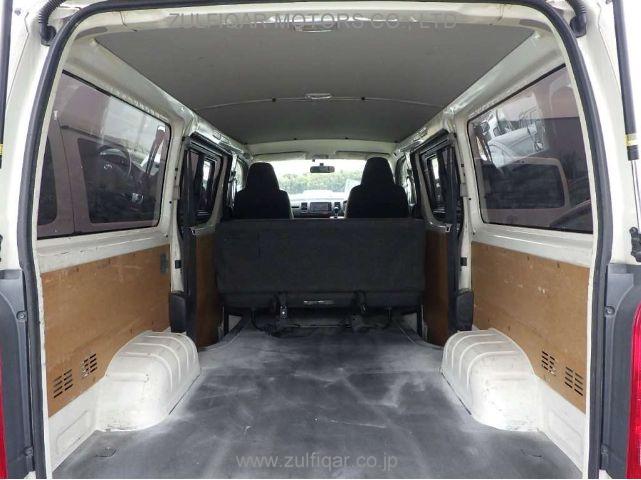 TOYOTA HIACE 2015 Image 7