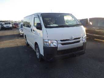 TOYOTA HIACE 2015 Image 8