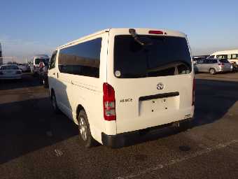 TOYOTA HIACE 2015 Image 10