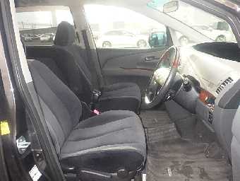 TOYOTA ESTIMA 2012 Image 4