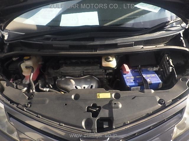 TOYOTA ESTIMA 2012 Image 9