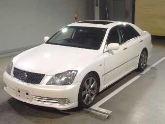 TOYOTA CROWN 2004 Image 1