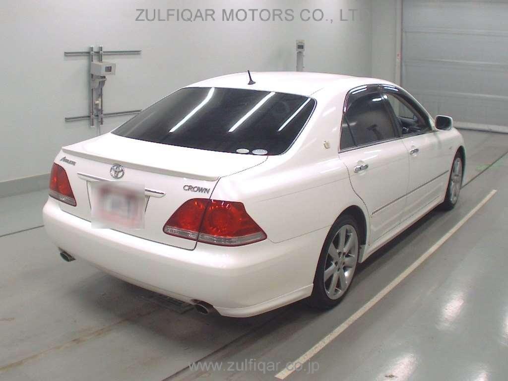 TOYOTA CROWN 2005 Image 2