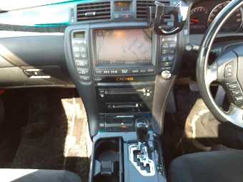 TOYOTA CROWN 2005 Image 8