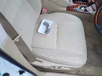 TOYOTA CROWN 2006 Image 6