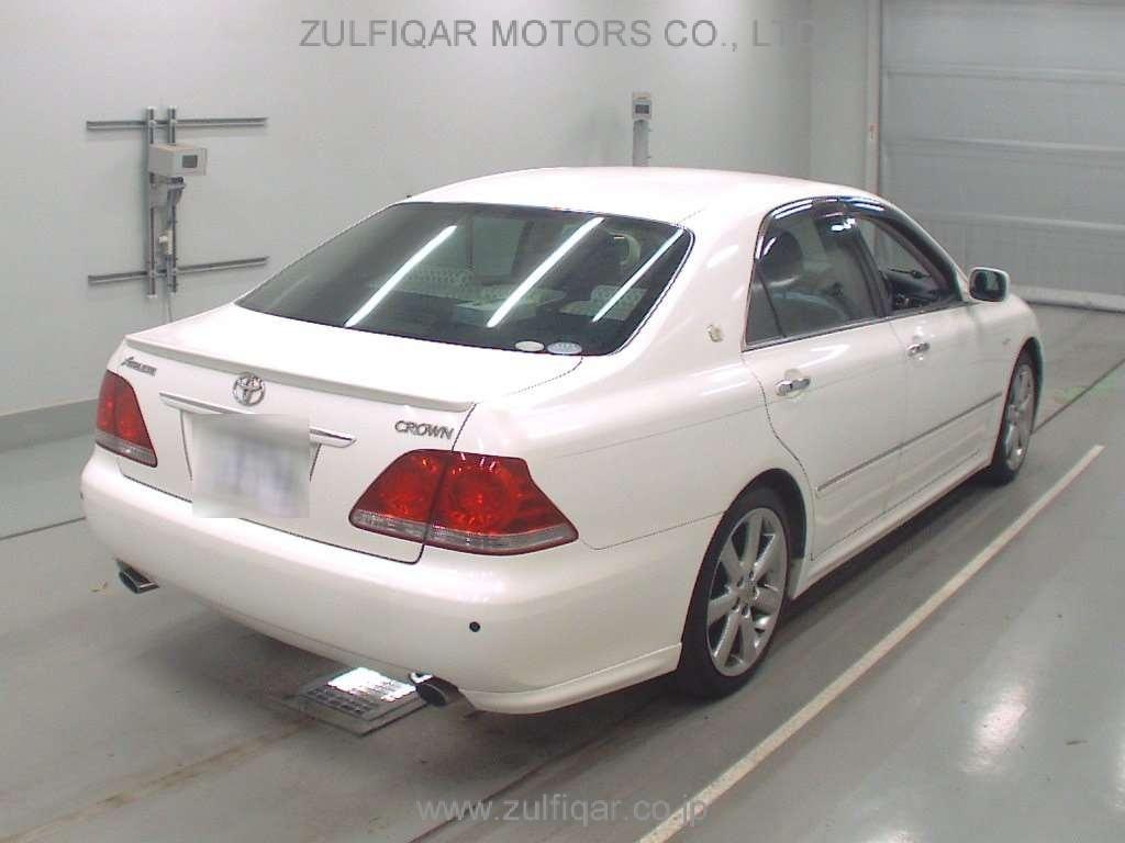 TOYOTA CROWN 2005 Image 2