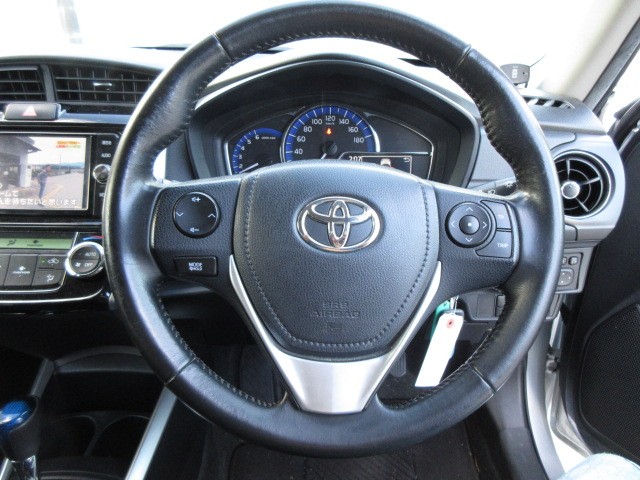 TOYOTA COROLLA FIELDER 2017 Image 21