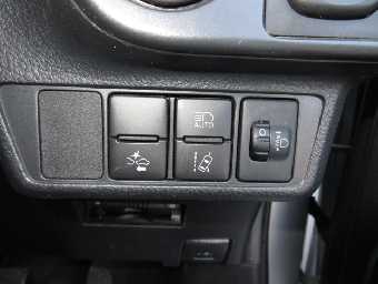 TOYOTA COROLLA FIELDER 2017 Image 16