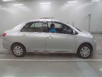 TOYOTA BELTA 2006 Image 3