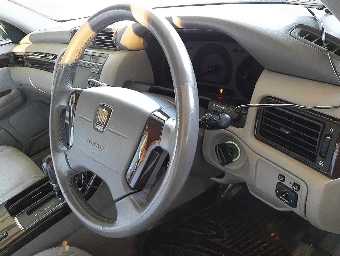 TOYOTA CROWN 2002 Image 6