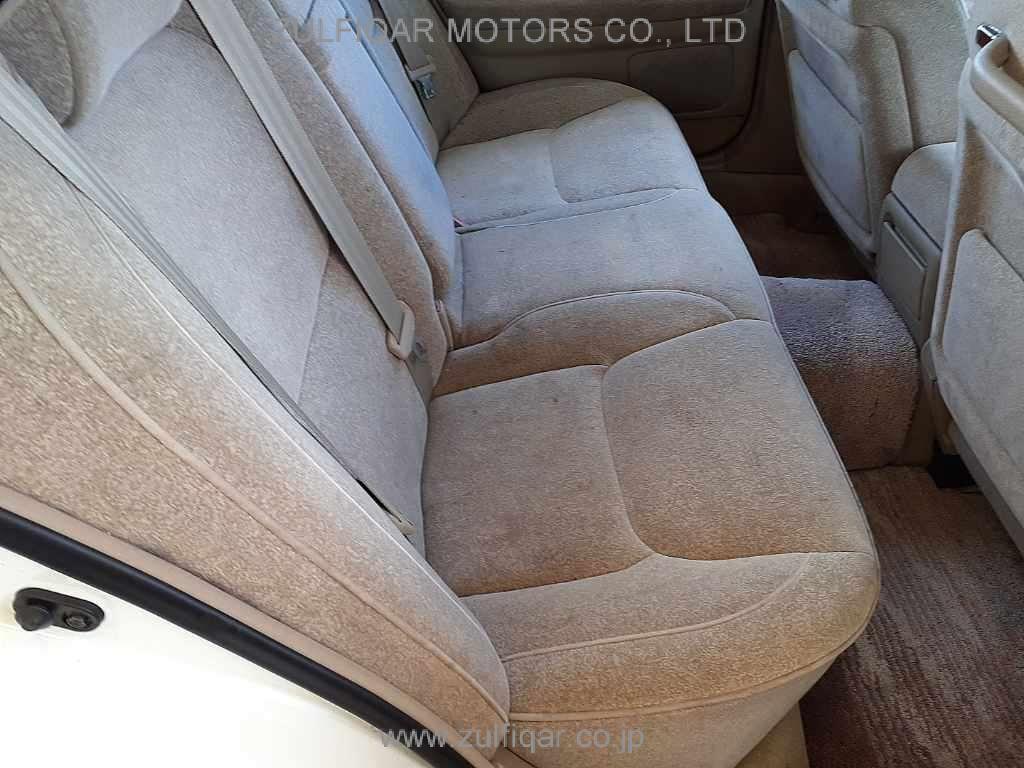 TOYOTA CROWN 1999 Image 10