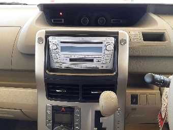 TOYOTA NOAH 2008 Image 9
