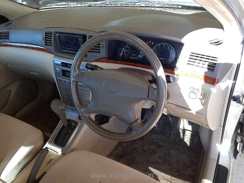 TOYOTA COROLLA 2005 Image 7