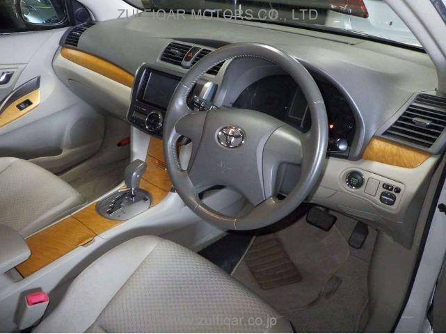 TOYOTA PREMIO 2008 Image 3