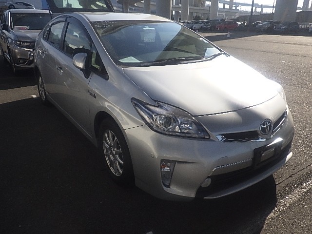TOYOTA PRIUS PHV 2012 Image 21