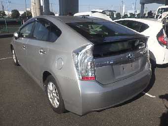TOYOTA PRIUS PHV 2012 Image 17