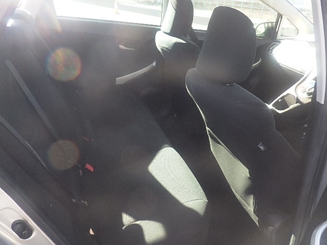 TOYOTA PRIUS PHV 2012 Image 28