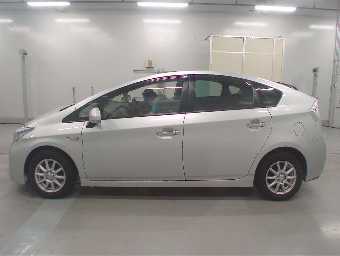 TOYOTA PRIUS PHV 2012 Image 4