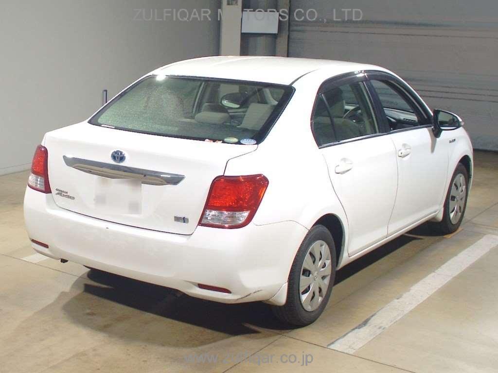 TOYOTA COROLLA AXIO 2013 Image 2