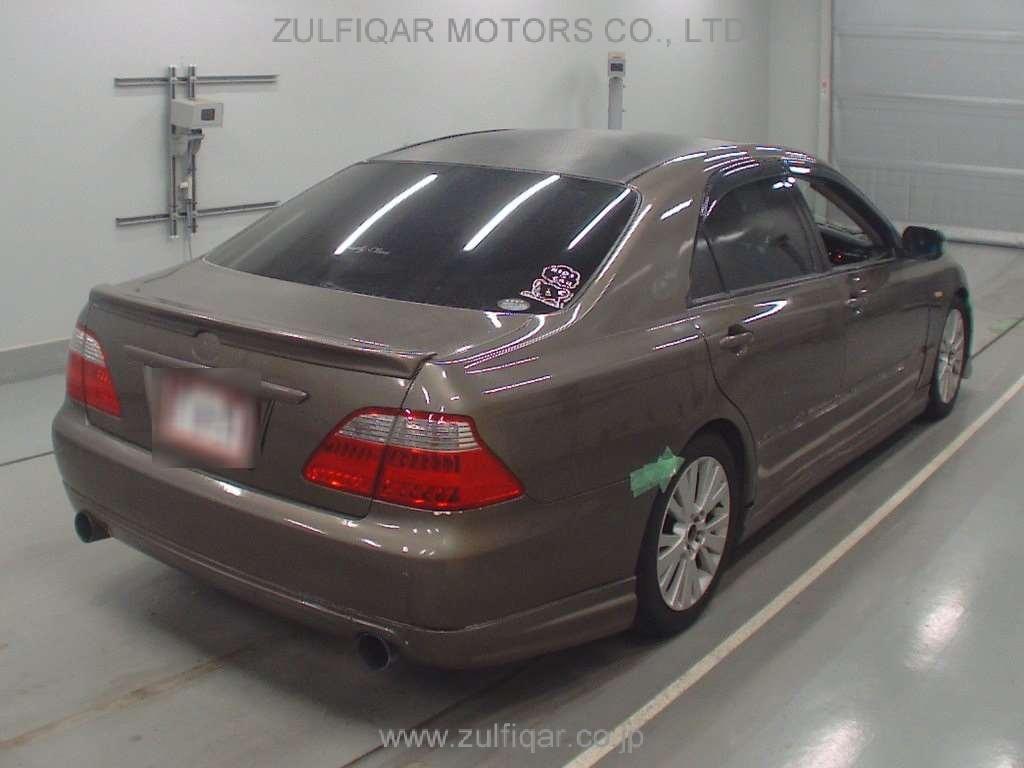 TOYOTA CROWN 2006 Image 2