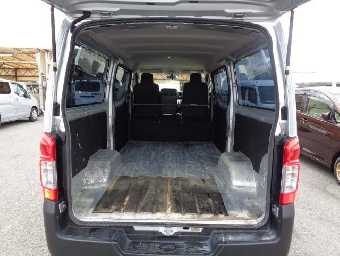 NISSAN NV350 CARAVAN 2017 Image 3