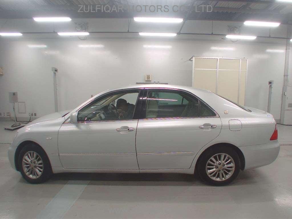 TOYOTA CROWN 2008 Image 4