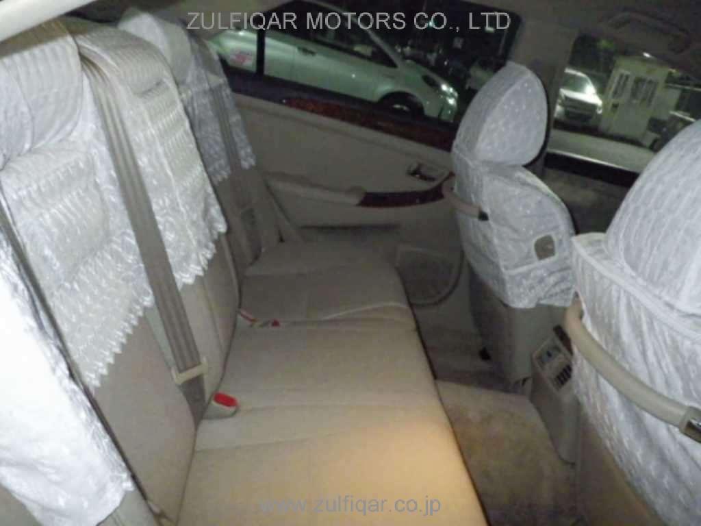 TOYOTA CROWN 2004 Image 10