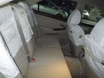 TOYOTA CROWN 2004 Image 9