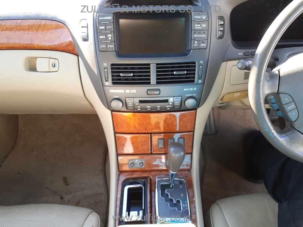 TOYOTA CELSIOR 2003 Image 9