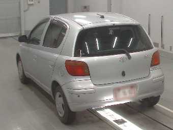 TOYOTA VITZ 2003 Image 6