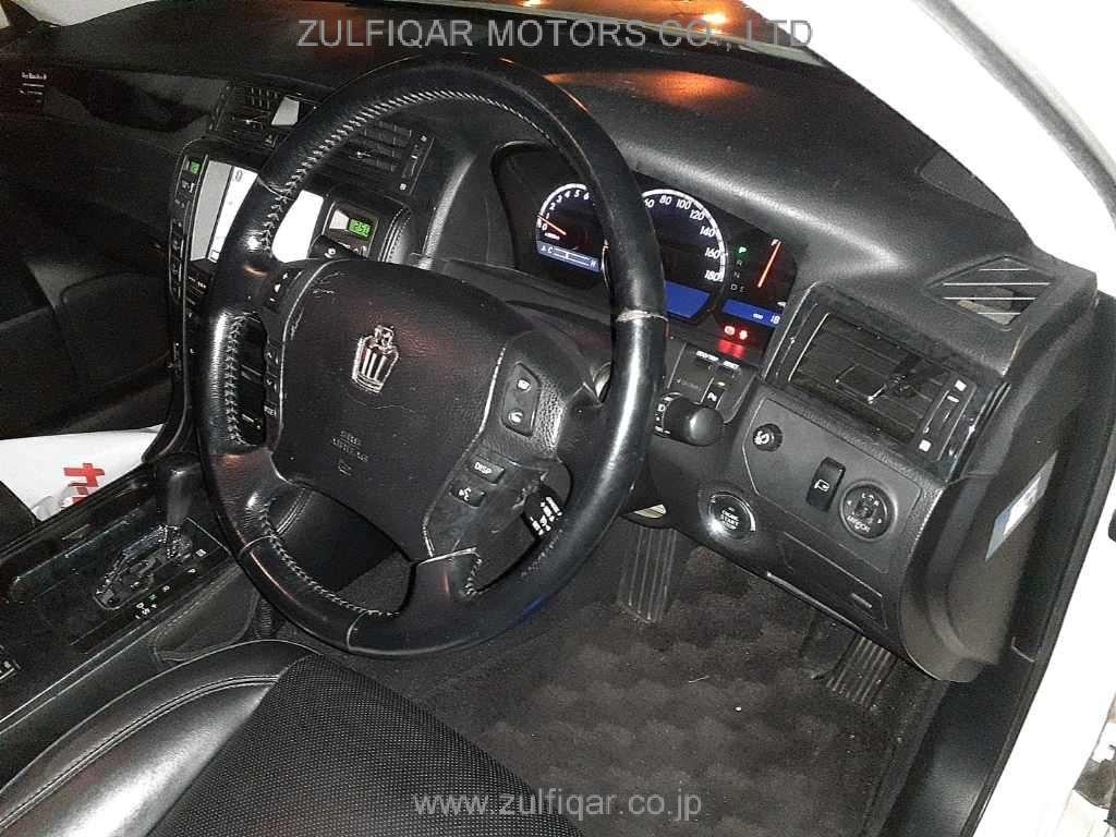 TOYOTA CROWN 2007 Image 7