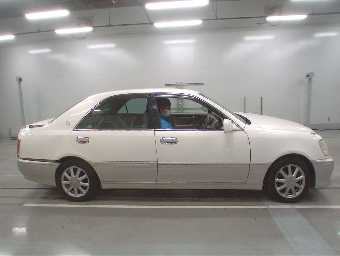 TOYOTA CROWN 2003 Image 3