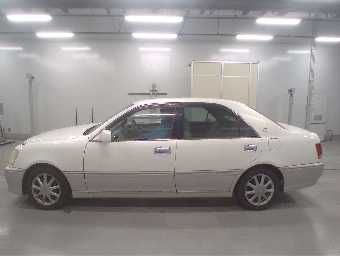 TOYOTA CROWN 2003 Image 4