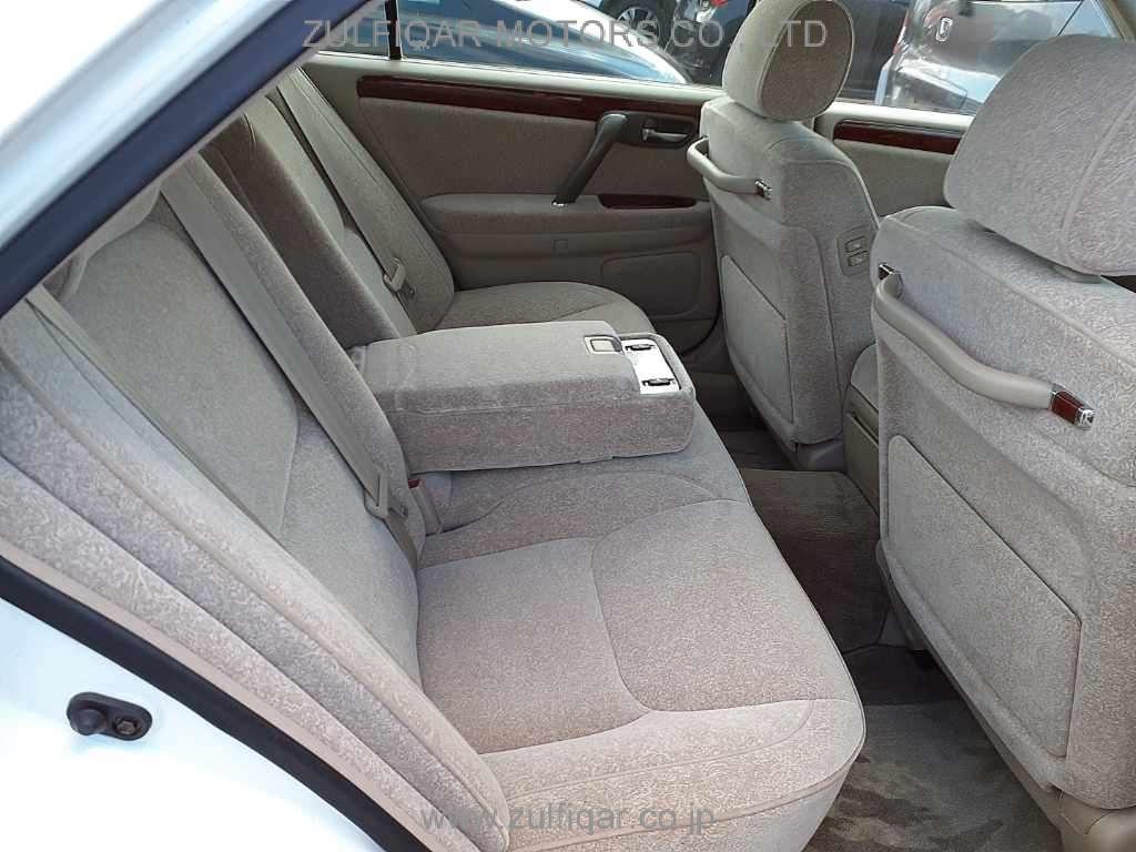 TOYOTA CROWN 2003 Image 10