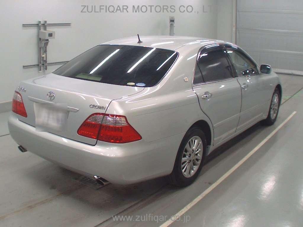 TOYOTA CROWN 2006 Image 2
