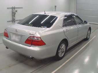 TOYOTA CROWN 2006 Image 2