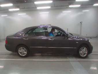 TOYOTA CROWN 2005 Image 3